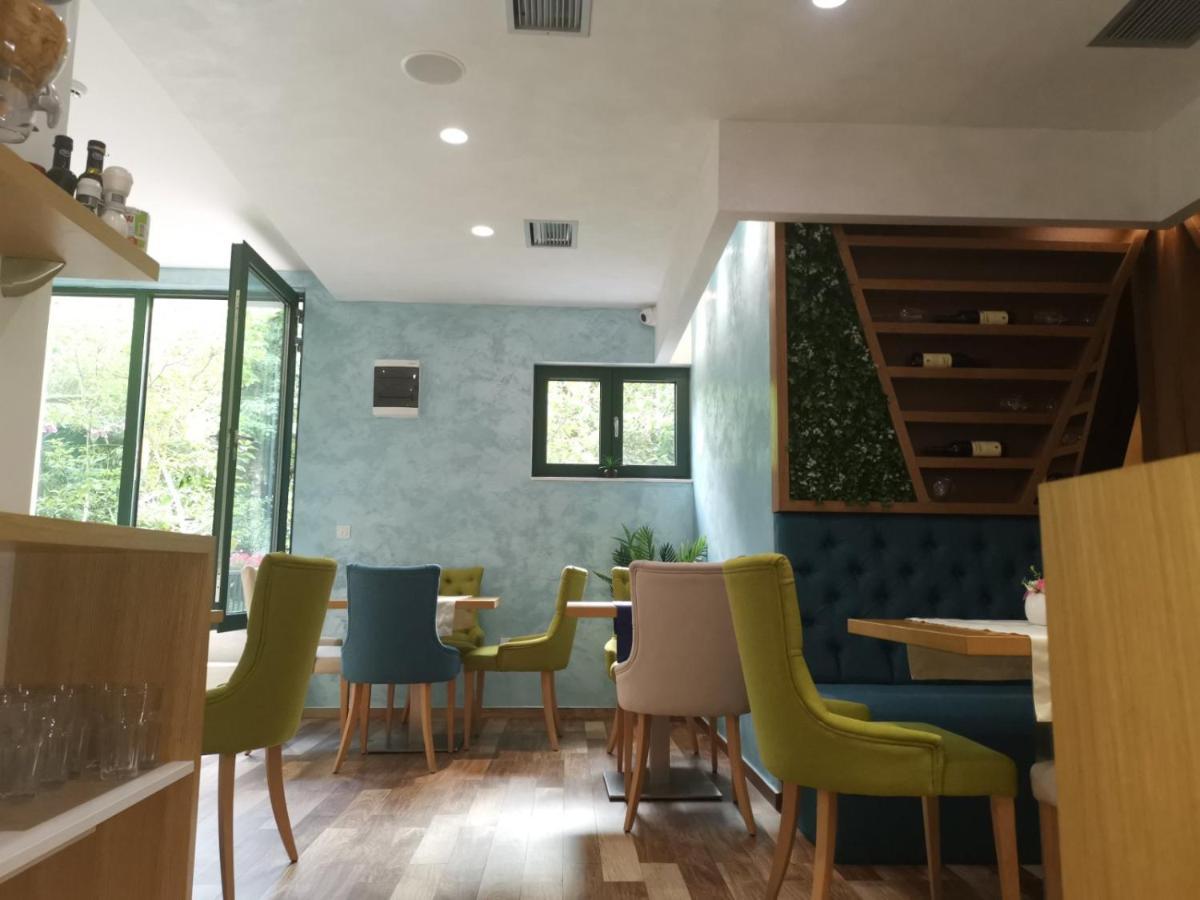 Hotel Alkima Котор Екстер'єр фото