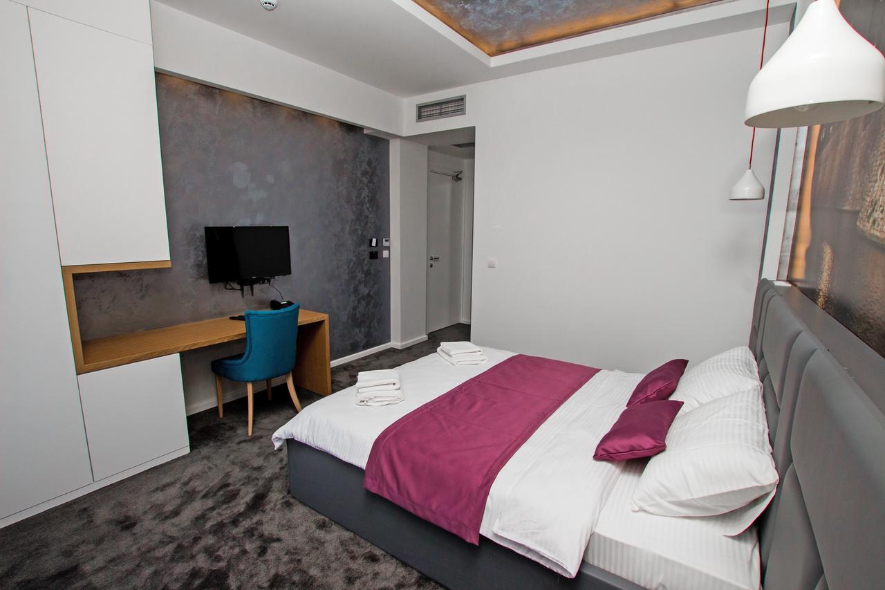 Hotel Alkima Котор Екстер'єр фото