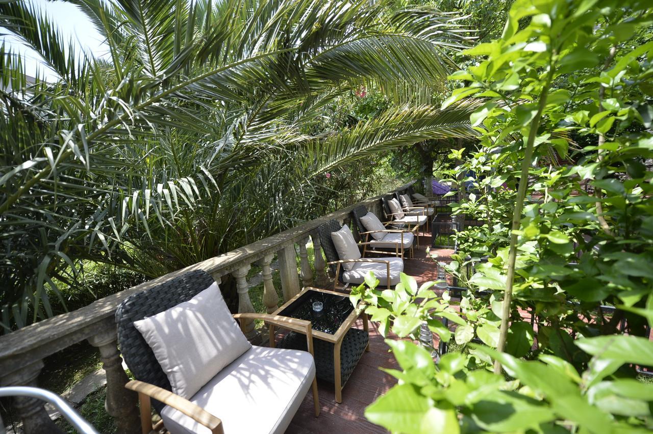 Hotel Alkima Котор Екстер'єр фото